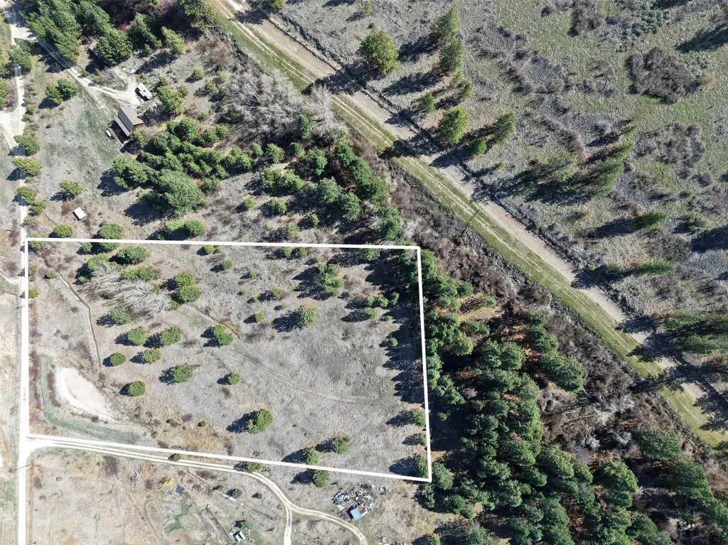 1233 Narrow Way Stevensville MT 59870