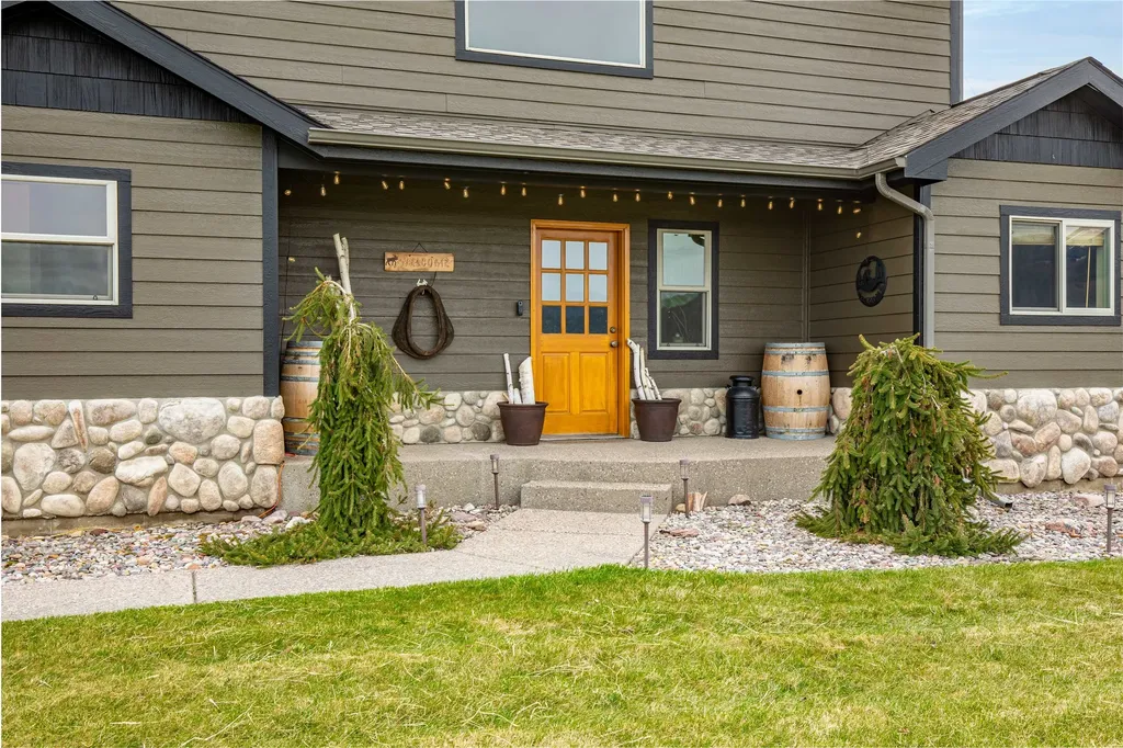 72804 Williams Way Arlee MT 59821