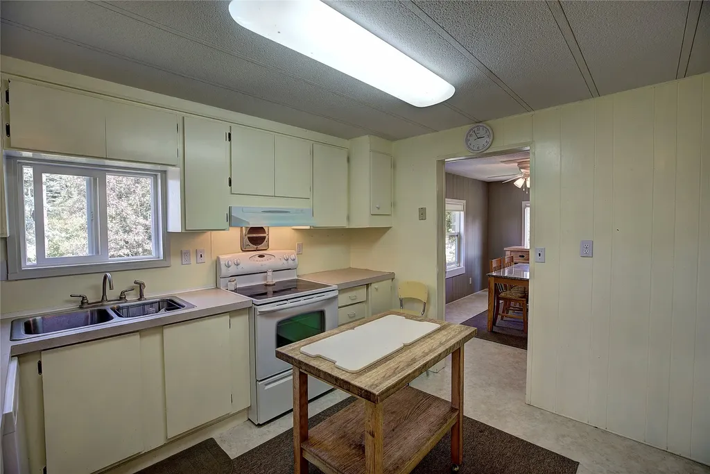 708 11th Street E Polson MT 59860