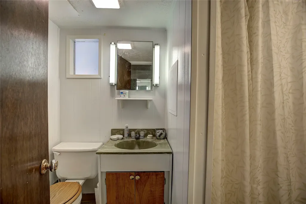 708 11th Street E Polson MT 59860