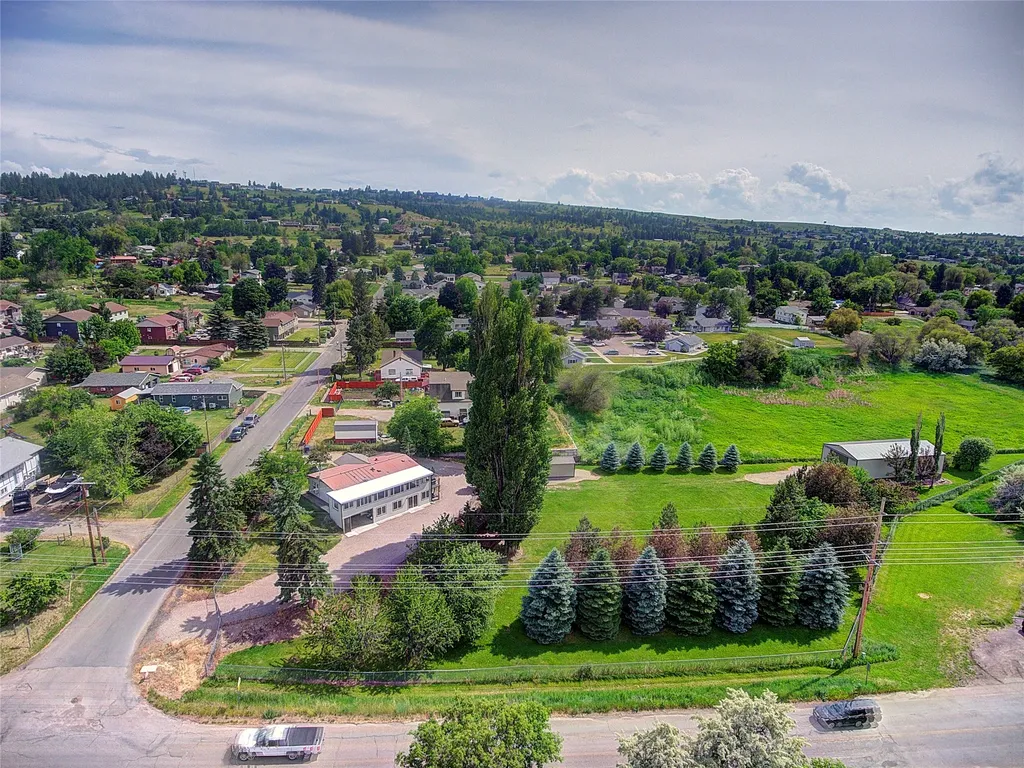 708 11th Street E Polson MT 59860