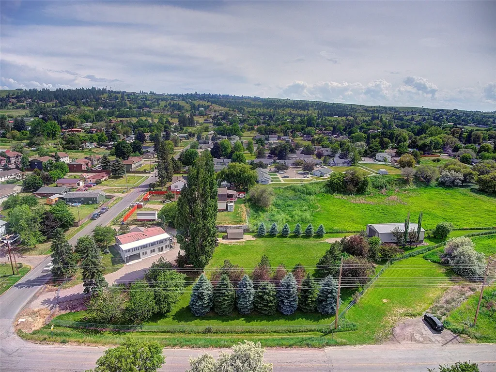 708 11th Street E Polson MT 59860