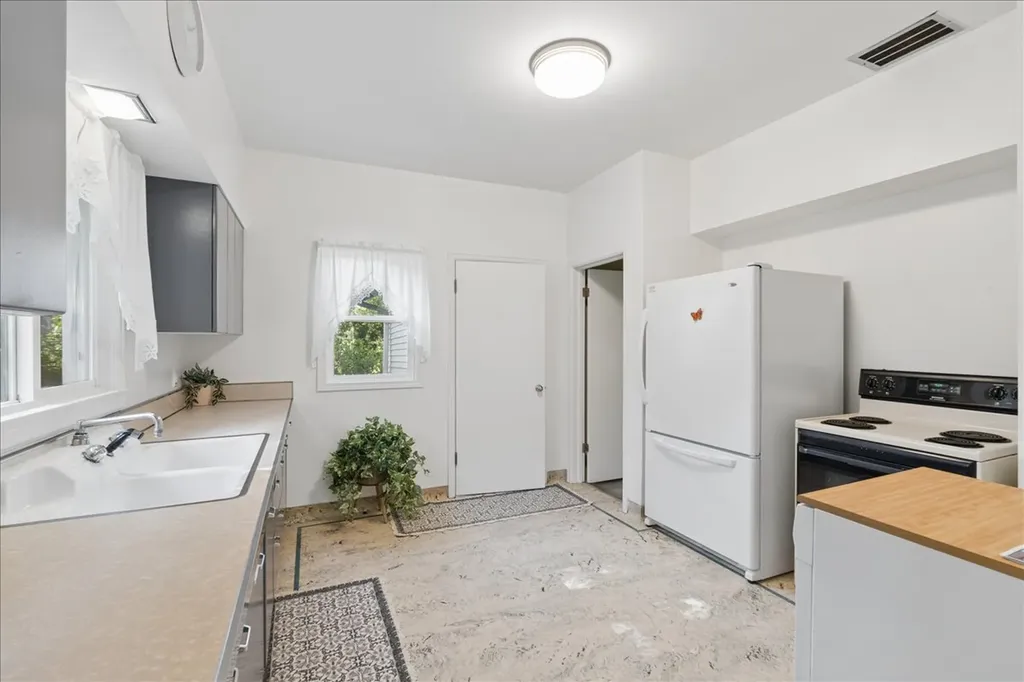 1608 Central Avenue Great Falls MT 59401