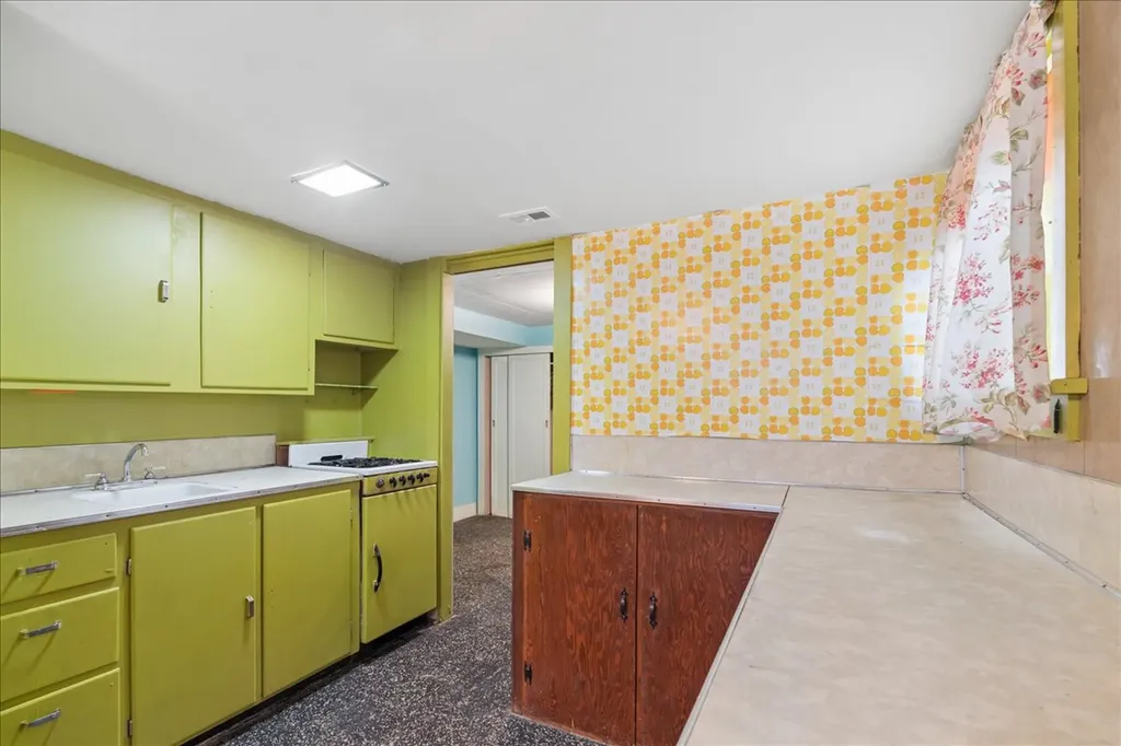 1608 Central Avenue Great Falls MT 59401