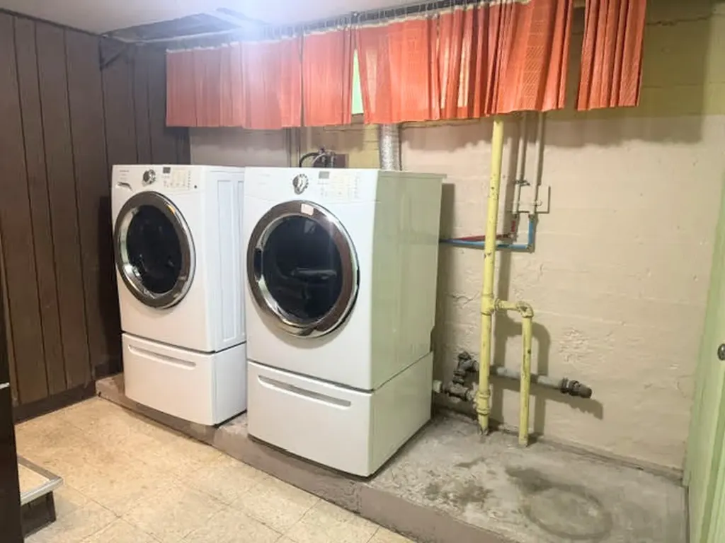 1608 Central Avenue Great Falls MT 59401