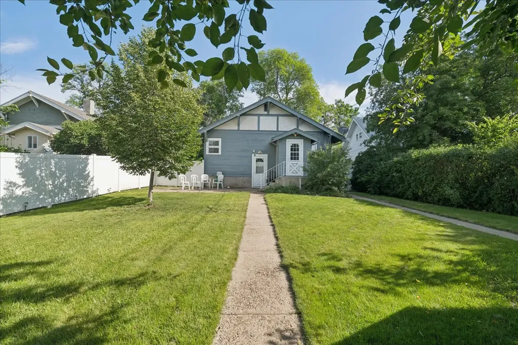 1608 Central Avenue Great Falls MT 59401