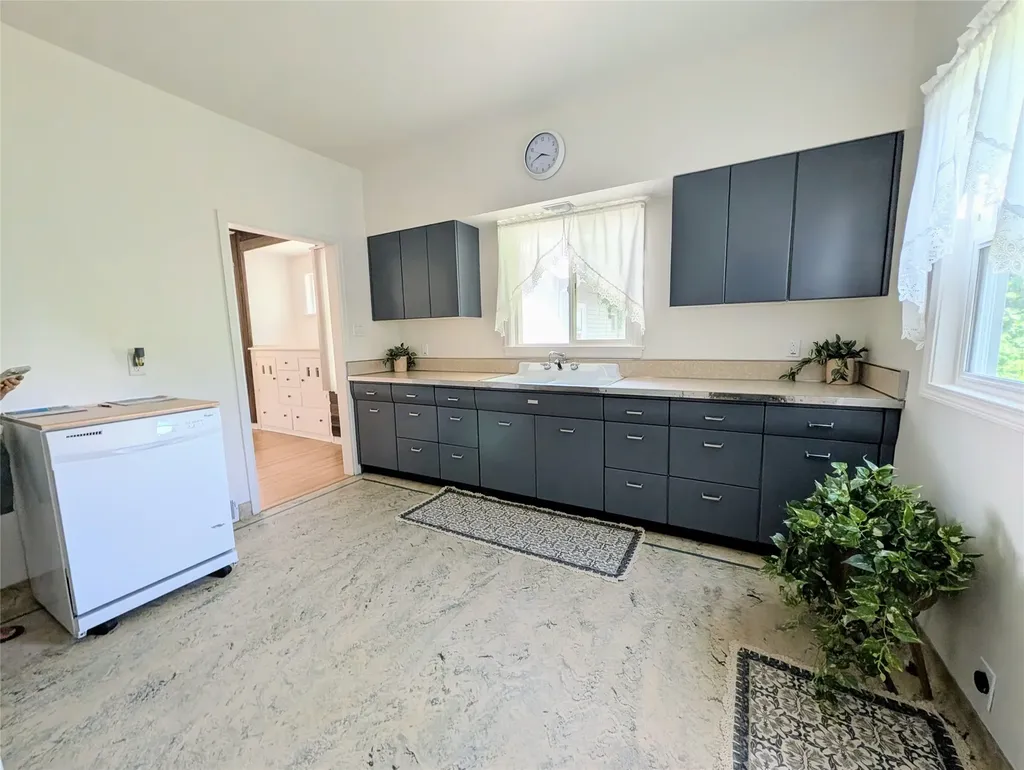 1608 Central Avenue Great Falls MT 59401