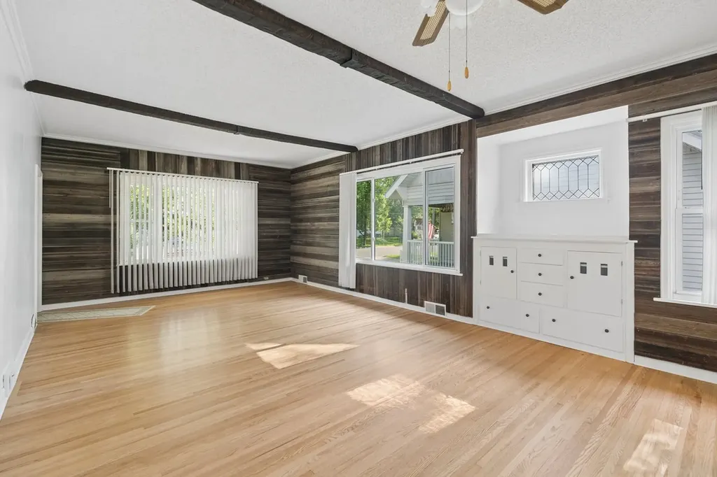 1608 Central Avenue Great Falls MT 59401