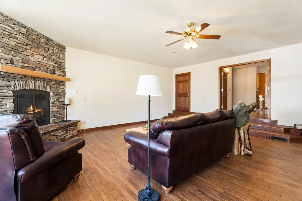 912 Weber Butte Trail Corvallis MT 59828