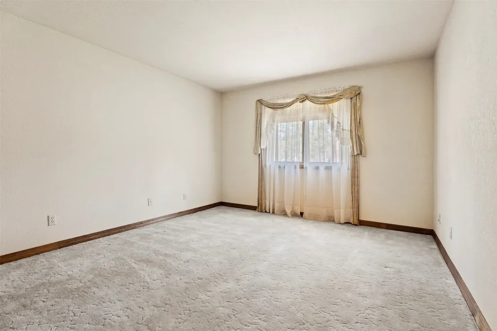 912 Weber Butte Trail Corvallis MT 59828