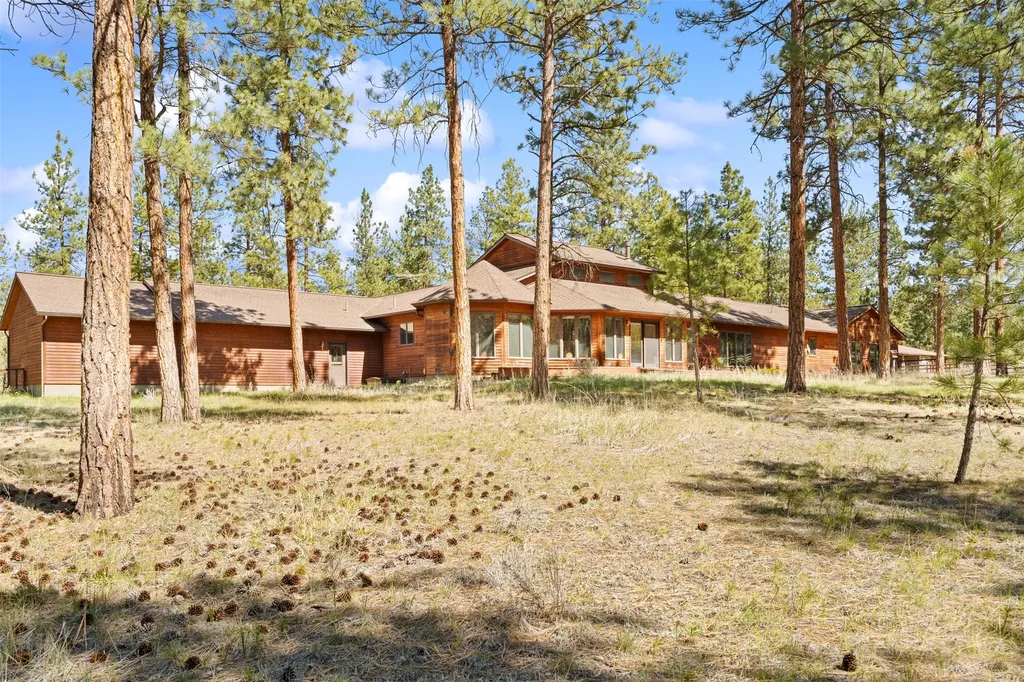912 Weber Butte Trail Corvallis MT 59828