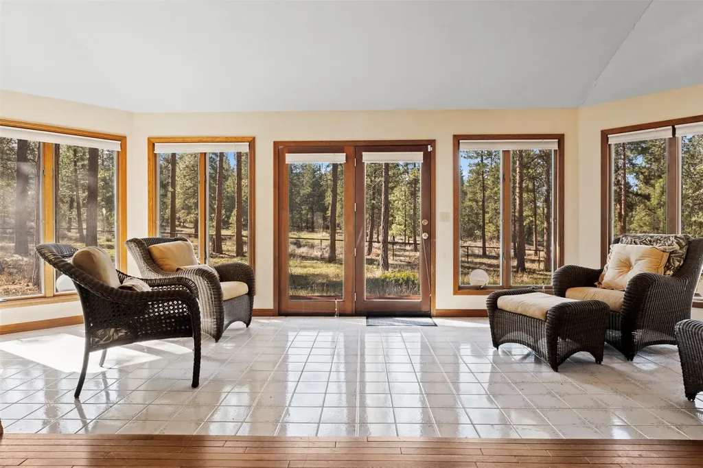912 Weber Butte Trail Corvallis MT 59828