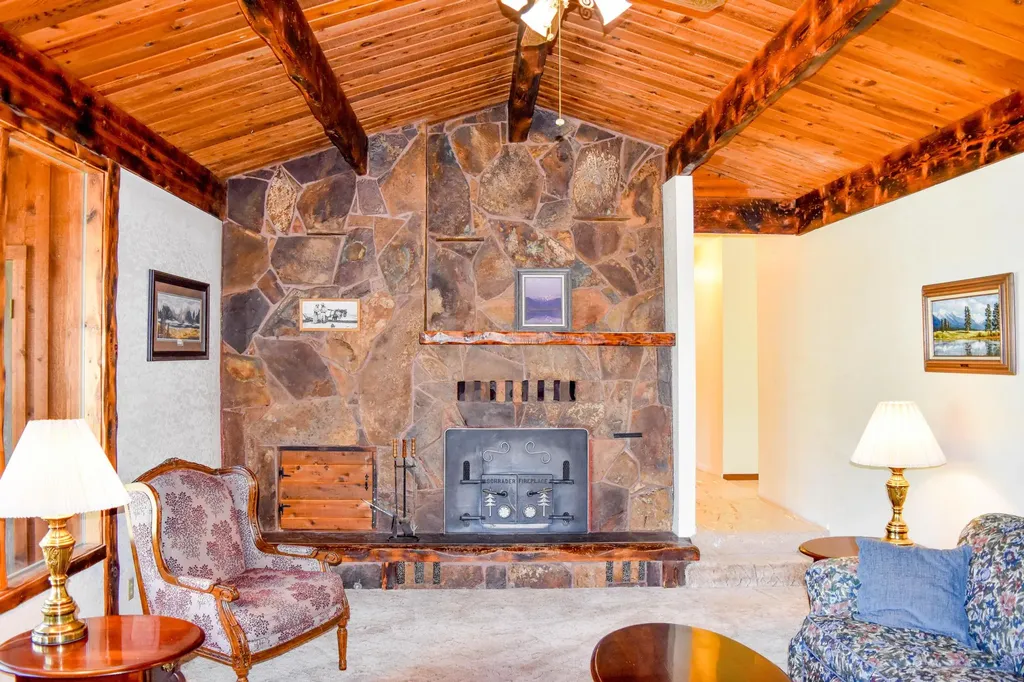 33038 Snyder Hill Lane Ronan MT 59864