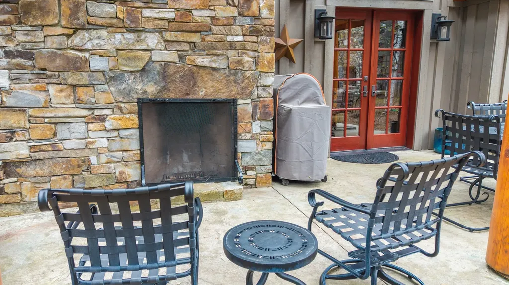 2126 Iron Horse Drive Whitefish MT 59937