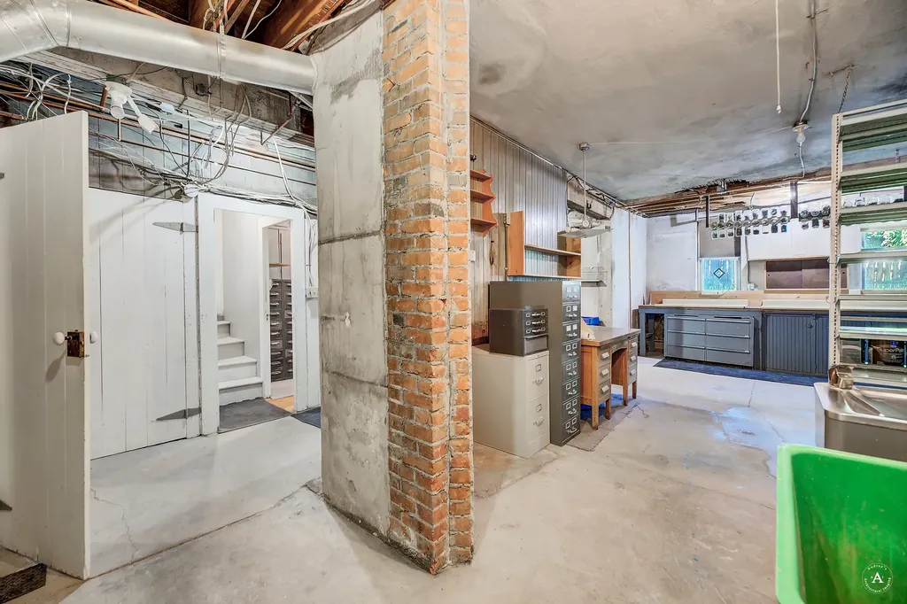 860 Hiawatha Street Helena MT 59601