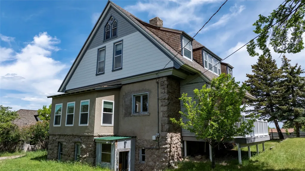860 Hiawatha Street Helena MT 59601