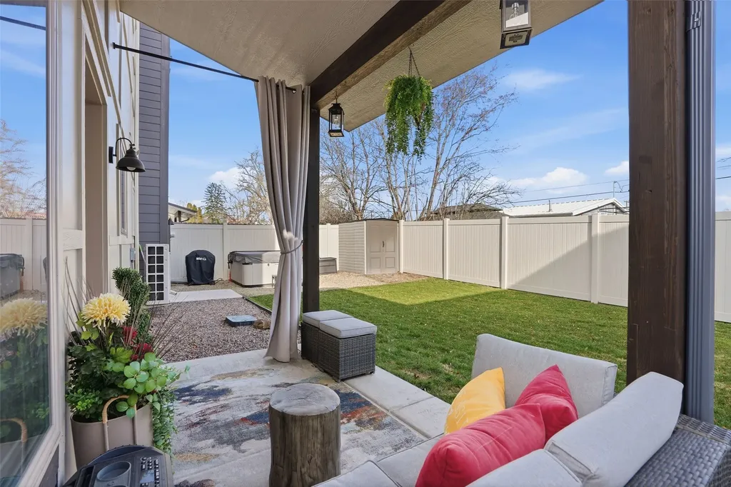2044 Burlington Avenue Missoula MT 59801