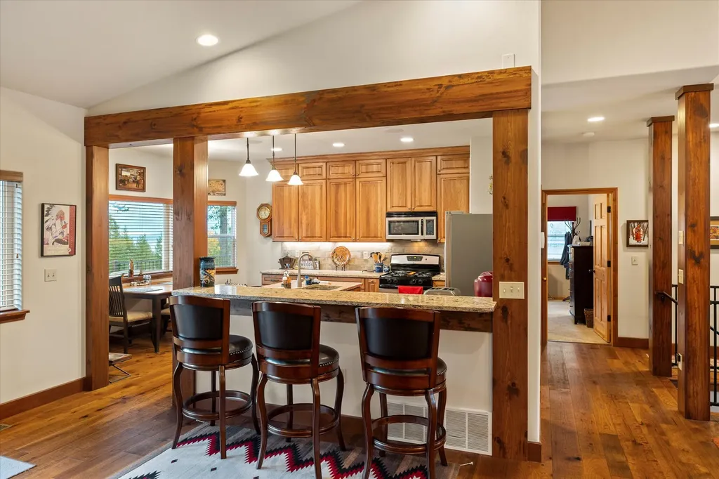 155 Wulff Lane Lakeside MT 59922