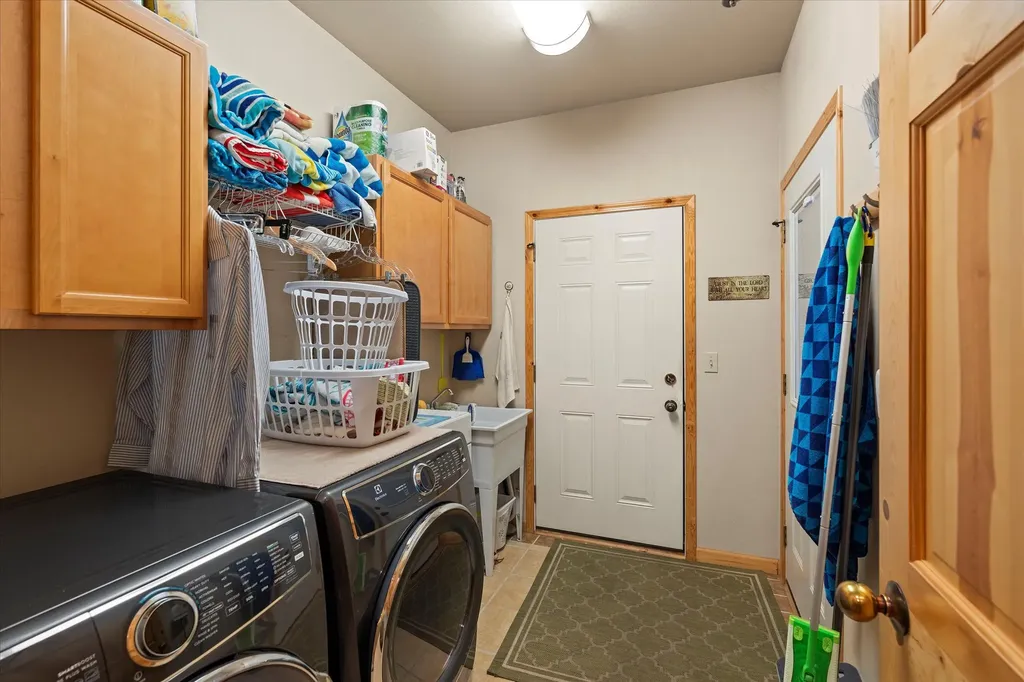 155 Wulff Lane Lakeside MT 59922