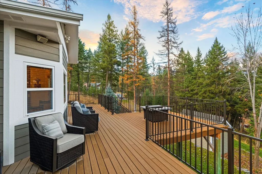 155 Wulff Lane Lakeside MT 59922