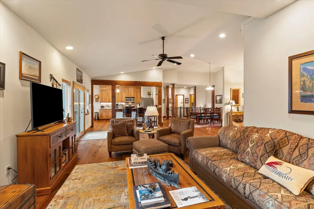 155 Wulff Lane Lakeside MT 59922