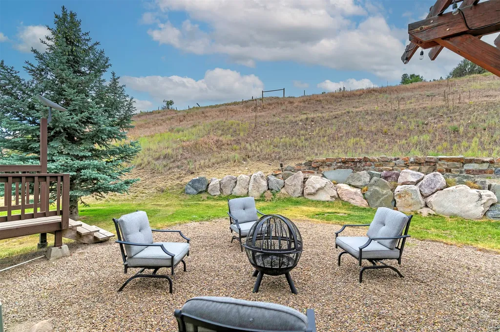15660 Sara Jo Lane Frenchtown MT 59834