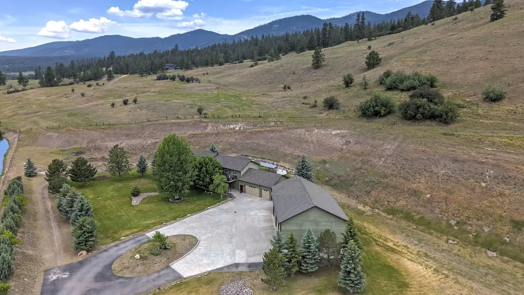 15660 Sara Jo Lane Frenchtown MT 59834