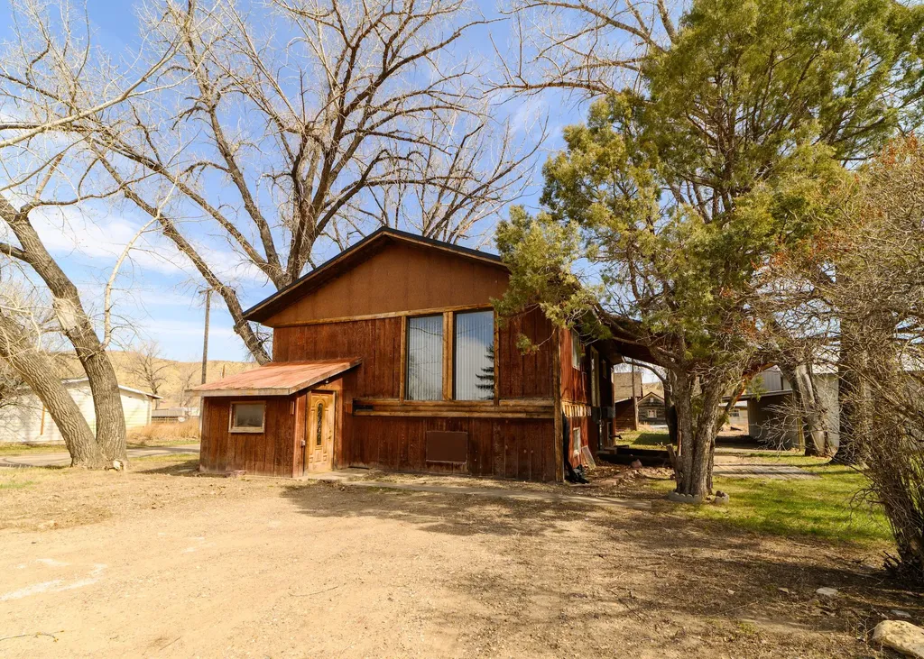212 Chappell Street Loma MT 59460