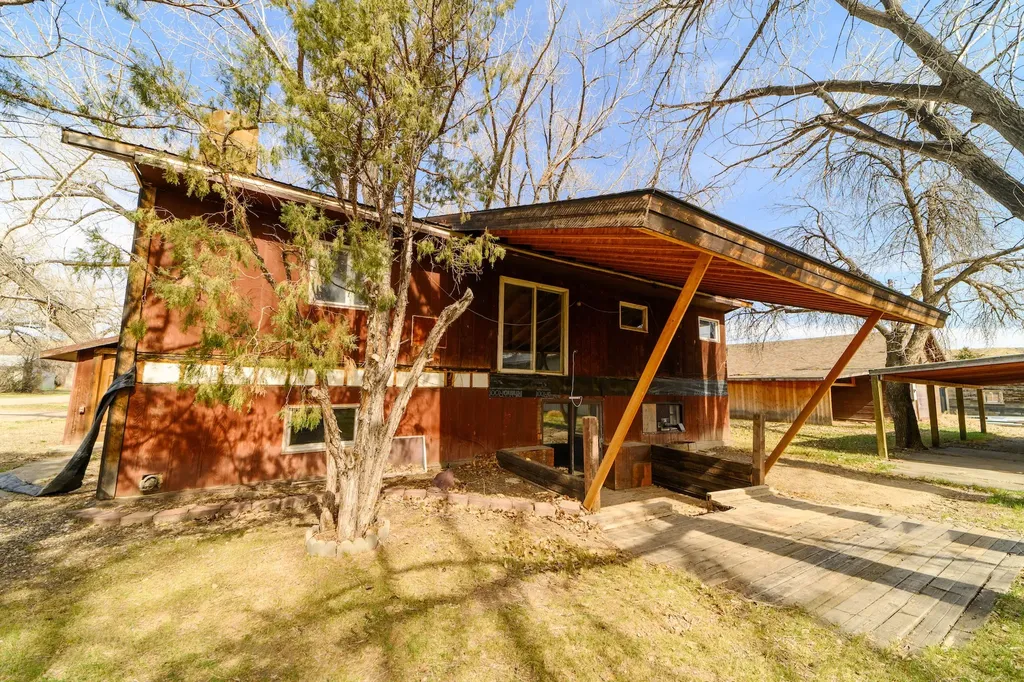 212 Chappell Street Loma MT 59460