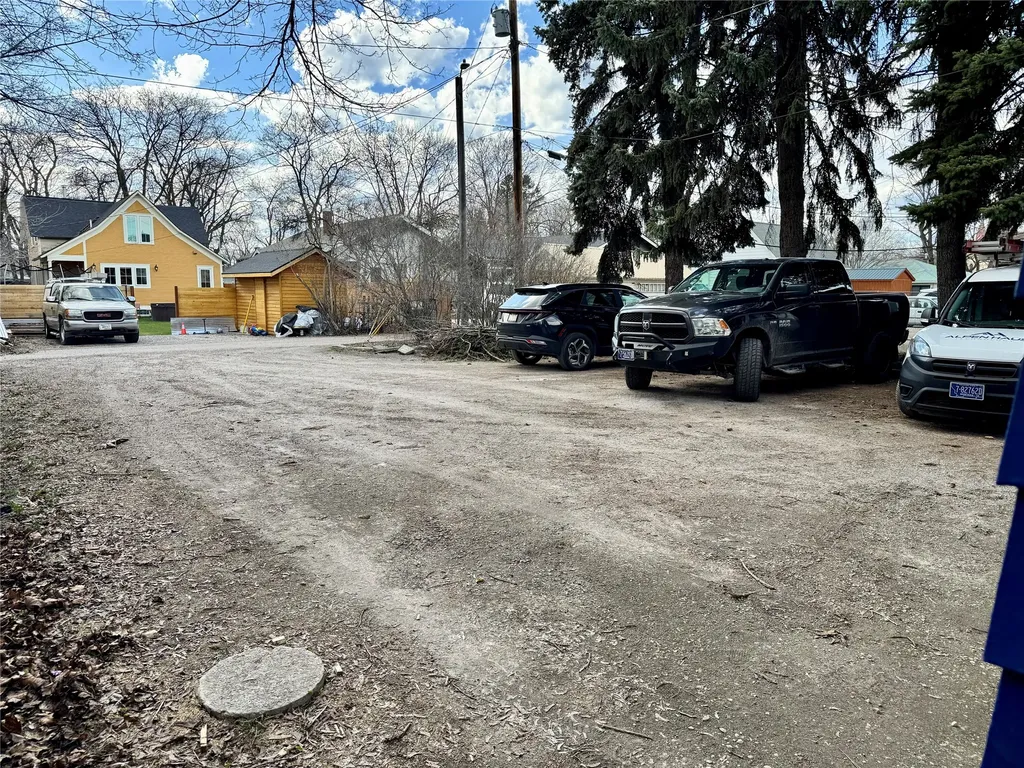 736 S Main Street Kalispell MT 59901