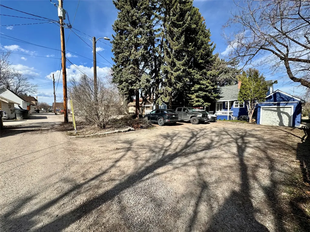 736 S Main Street Kalispell MT 59901