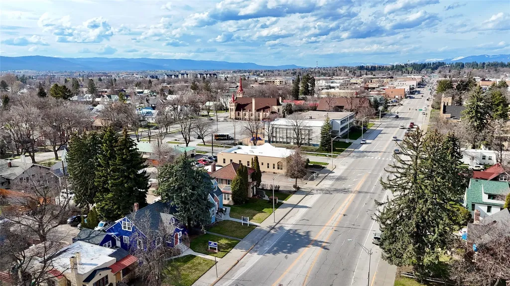 736 S Main Street Kalispell MT 59901