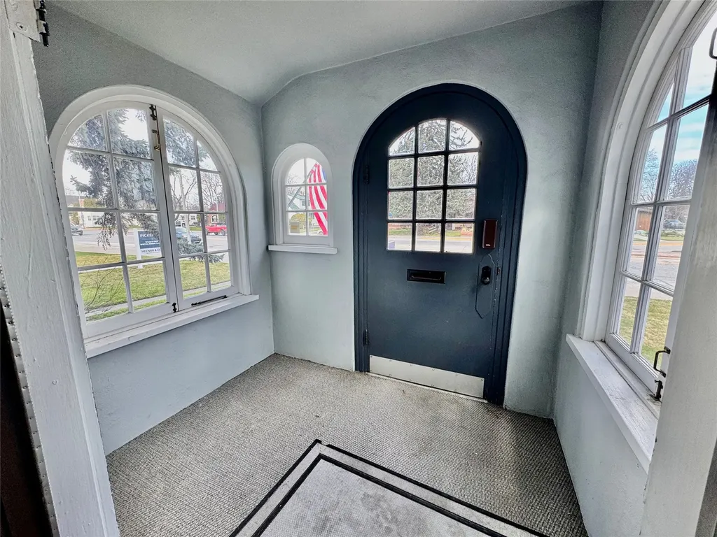 736 S Main Street Kalispell MT 59901