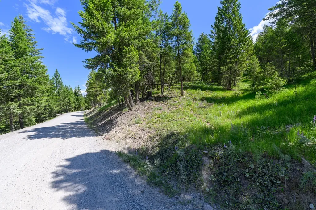 Nhn Linda Vista Drive Rexford MT 59930