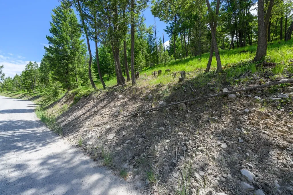 Nhn Linda Vista Drive Rexford MT 59930