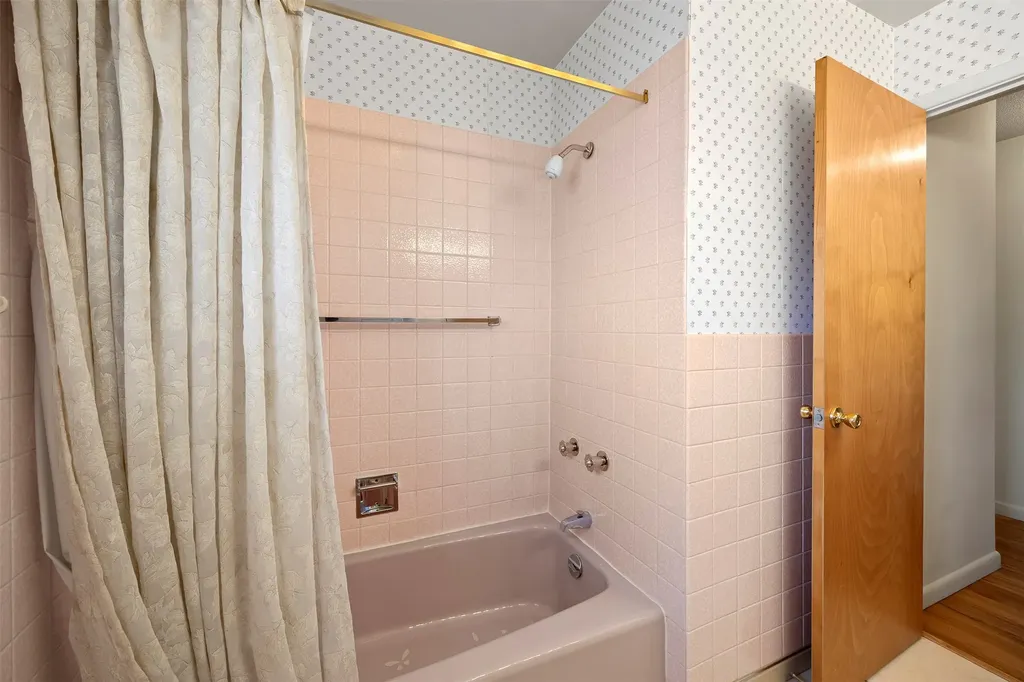 3455 Street Ann Street Butte MT 59701