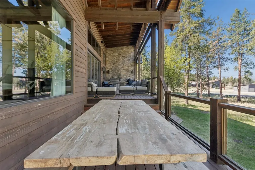 37 Keel Court Eureka MT 59917