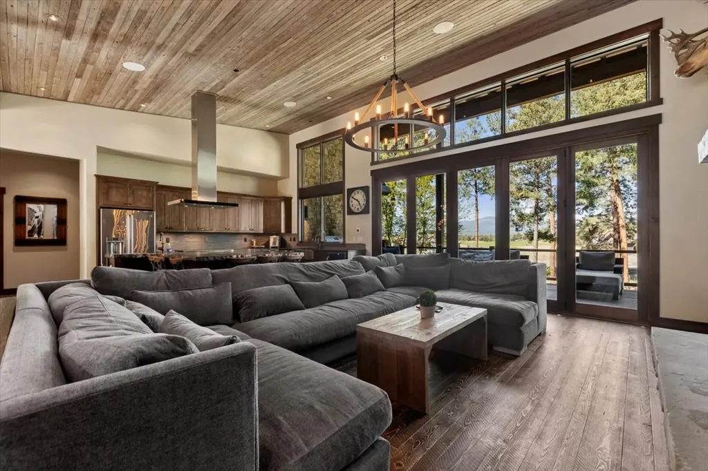 37 Keel Court Eureka MT 59917
