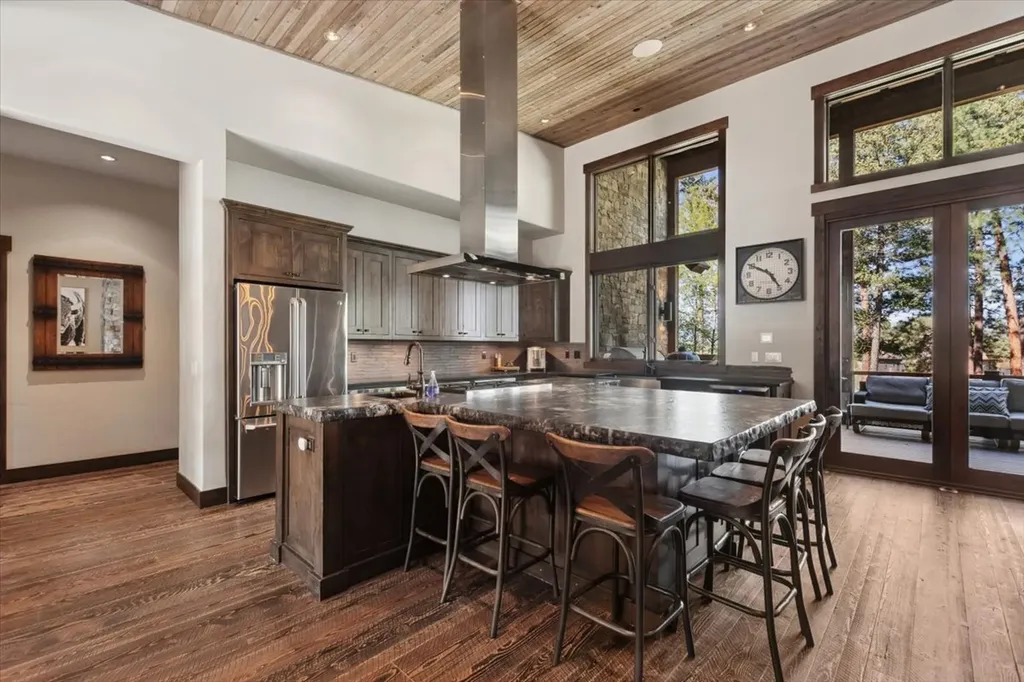 37 Keel Court Eureka MT 59917