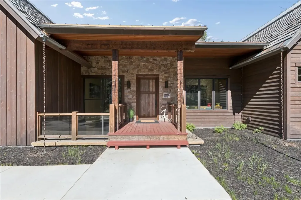 37 Keel Court Eureka MT 59917