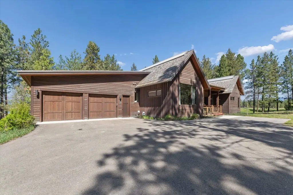 37 Keel Court Eureka MT 59917