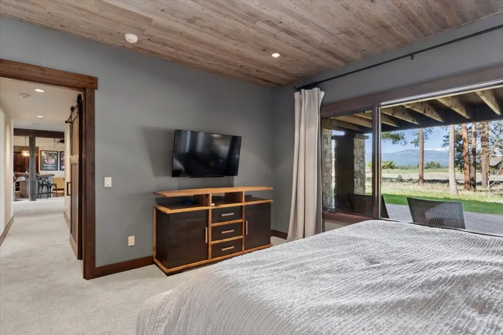37 Keel Court Eureka MT 59917