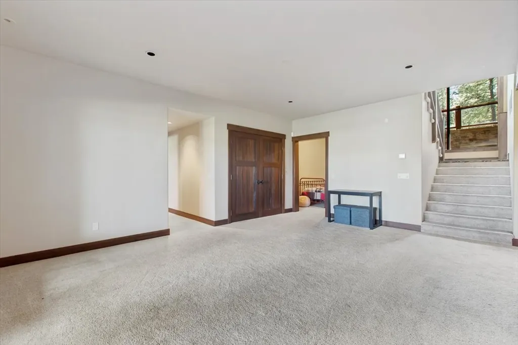 37 Keel Court Eureka MT 59917