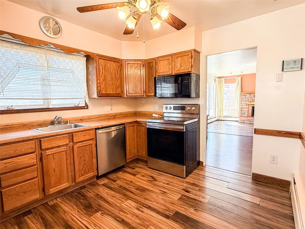 1054 N Ewing Street Helena MT 59601