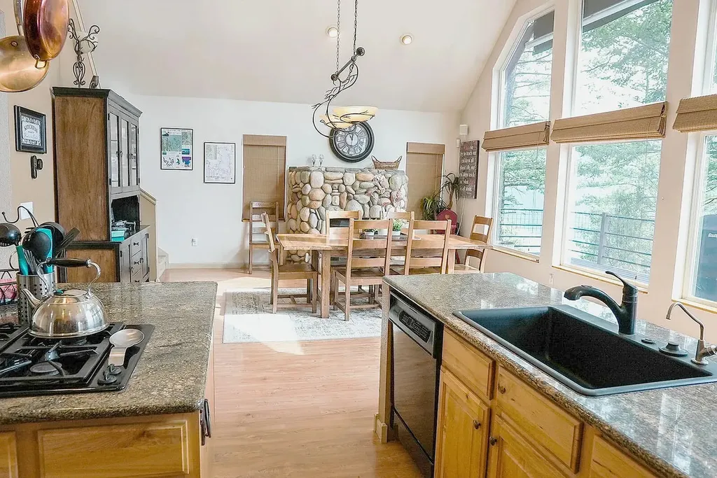 29034 Finley Point Lane Polson MT 59860