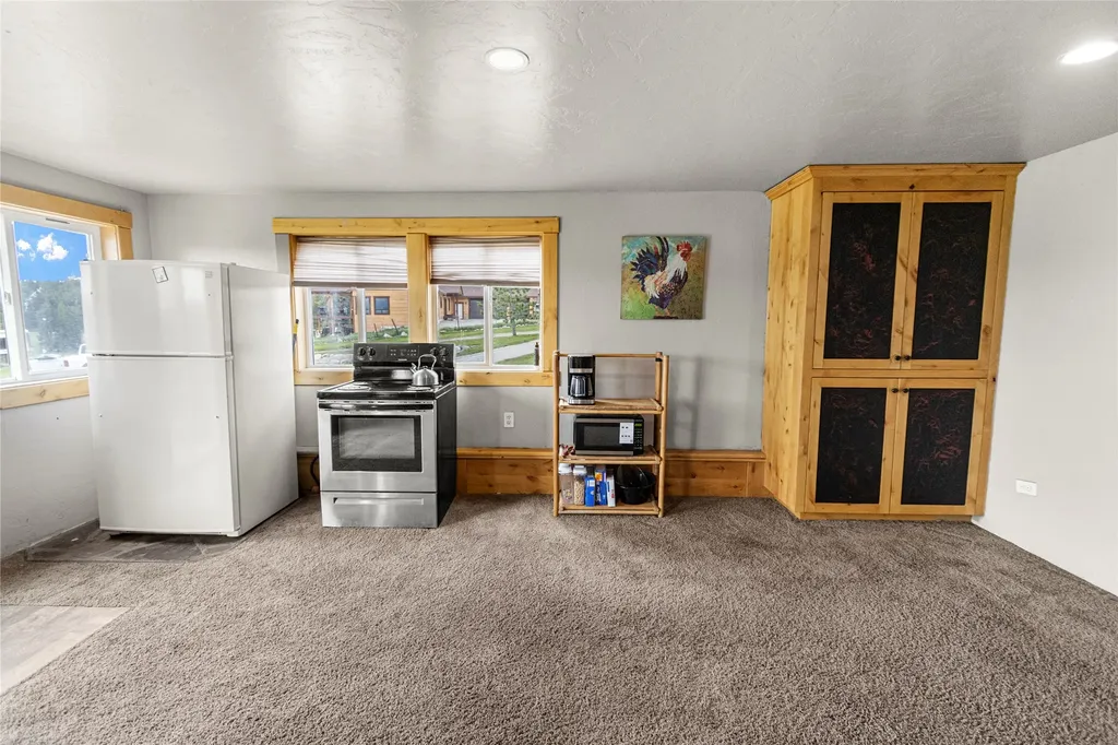 530 N Hill Road Kalispell MT 59901
