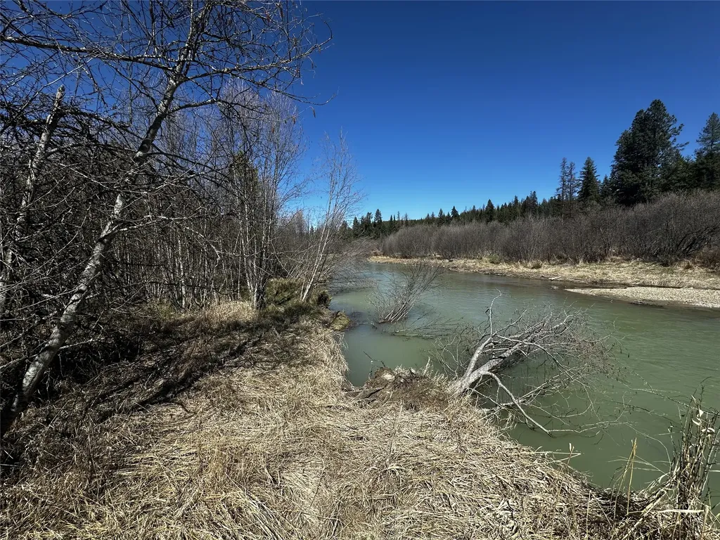 186 Tailback Road Troy MT 59935
