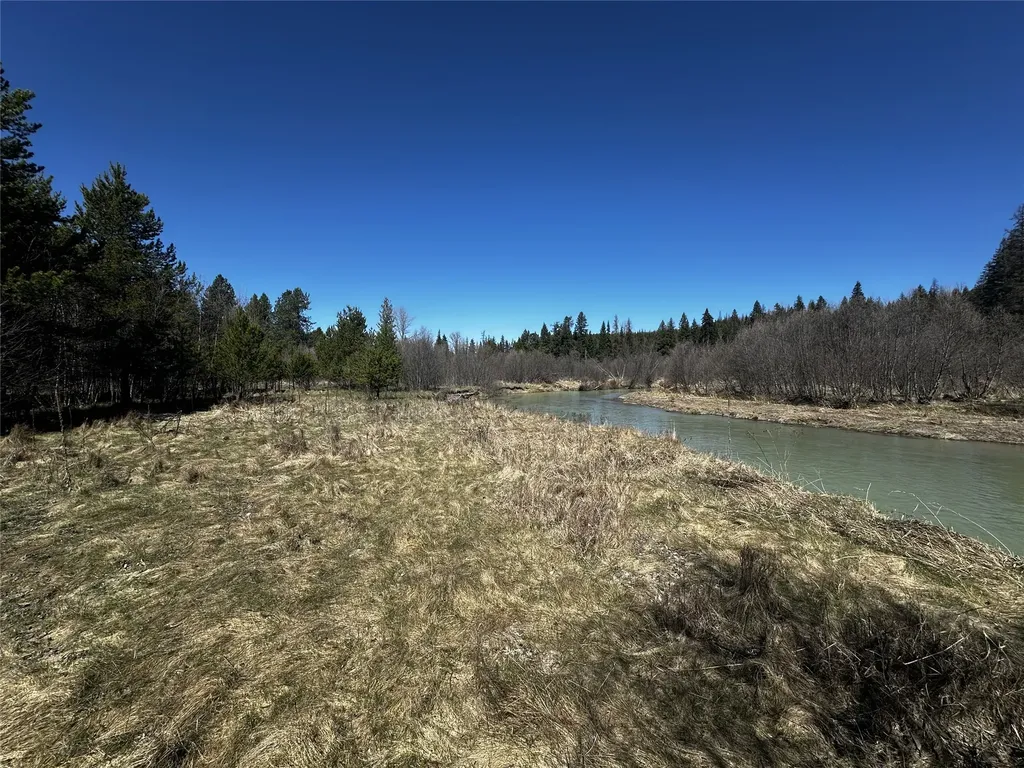 186 Tailback Road Troy MT 59935