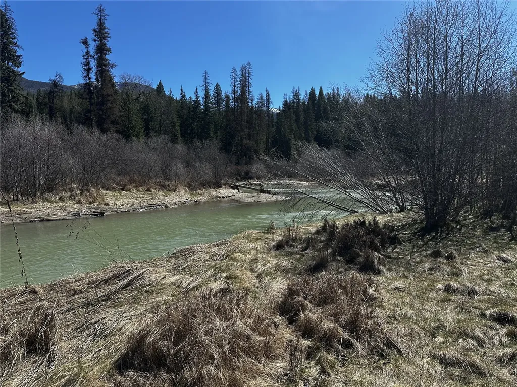 186 Tailback Road Troy MT 59935