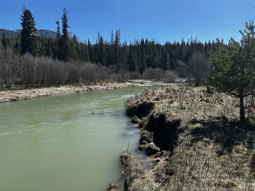 186 Tailback Road Troy MT 59935